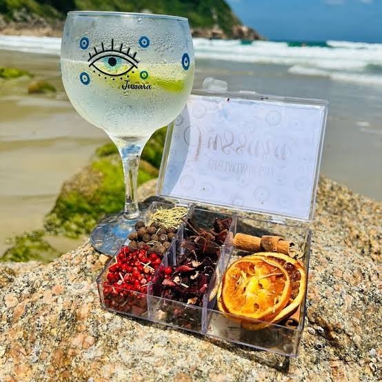 GIN NO COPAO COM ESPECIARIAS 
