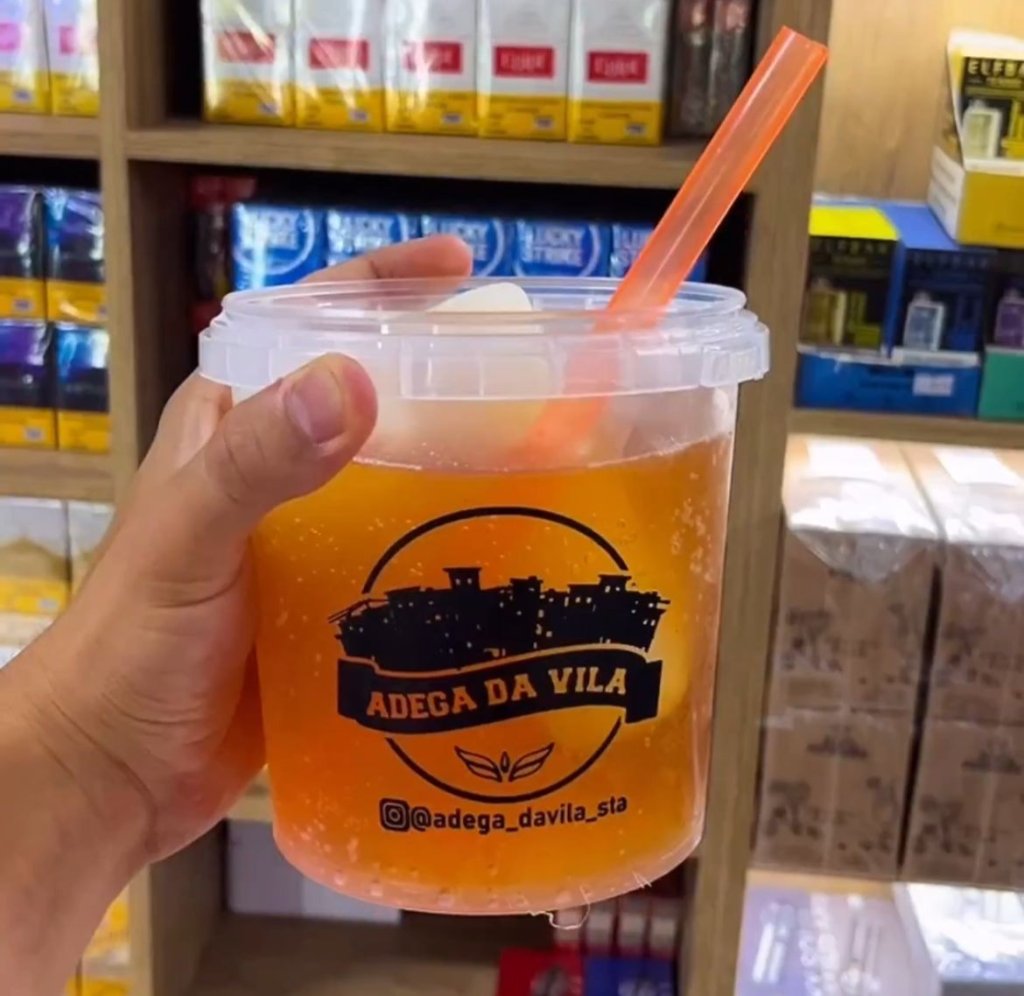 BALDINHO DE 1L DE WHISKY 