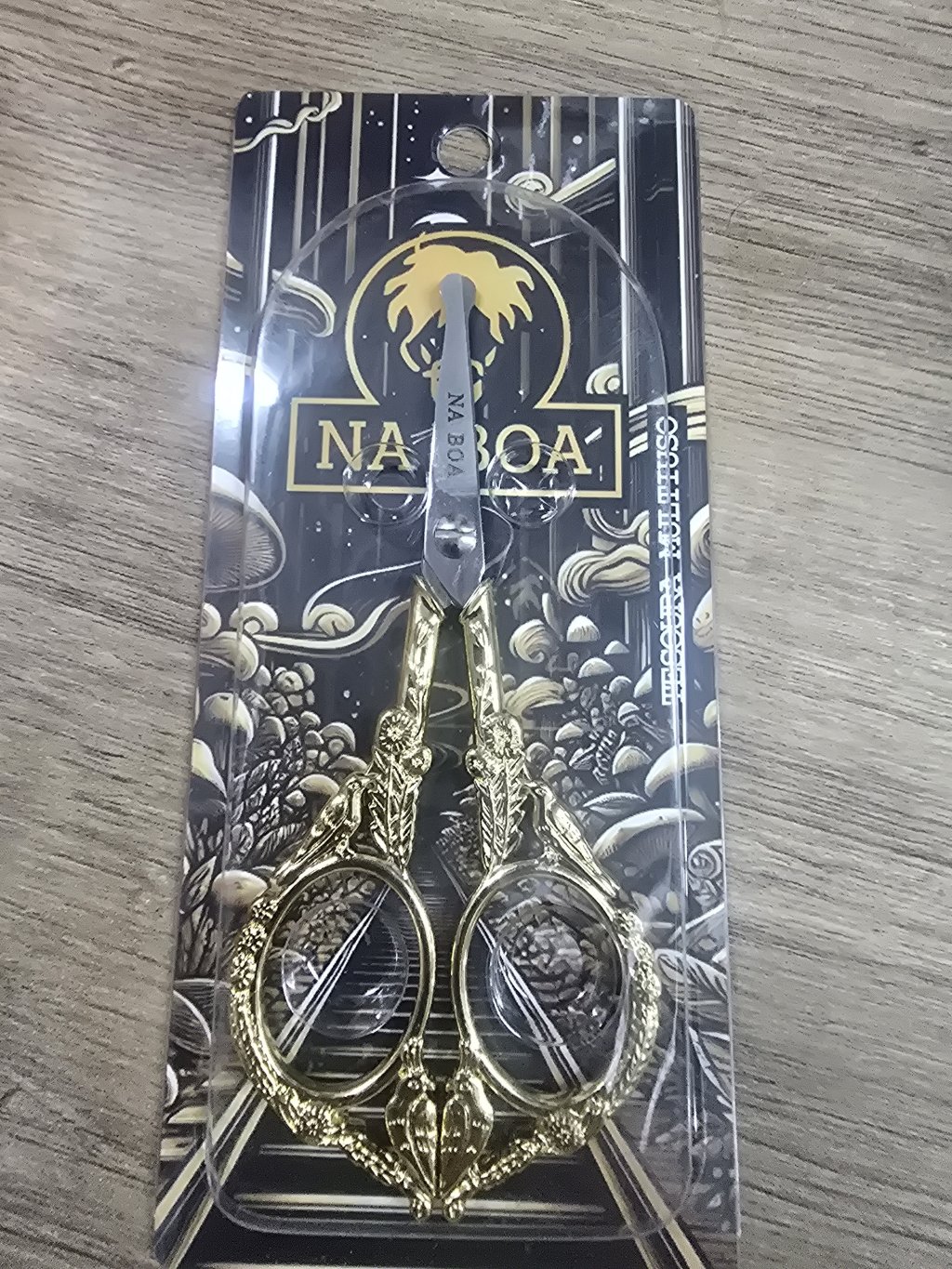 Tesoura Na boa