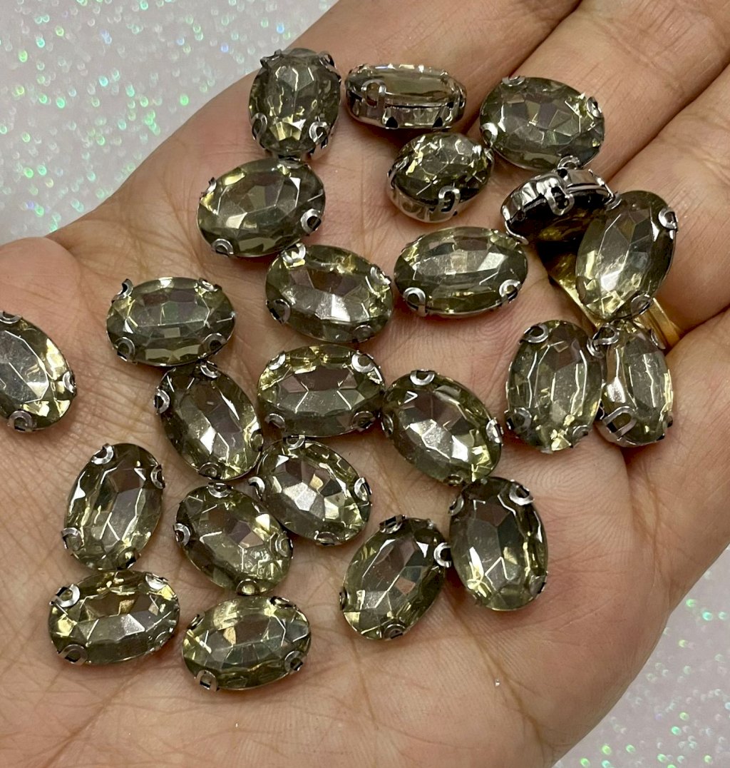 Chaton Engrampado OVAL Limport FUMÊ 10x14mm 50und