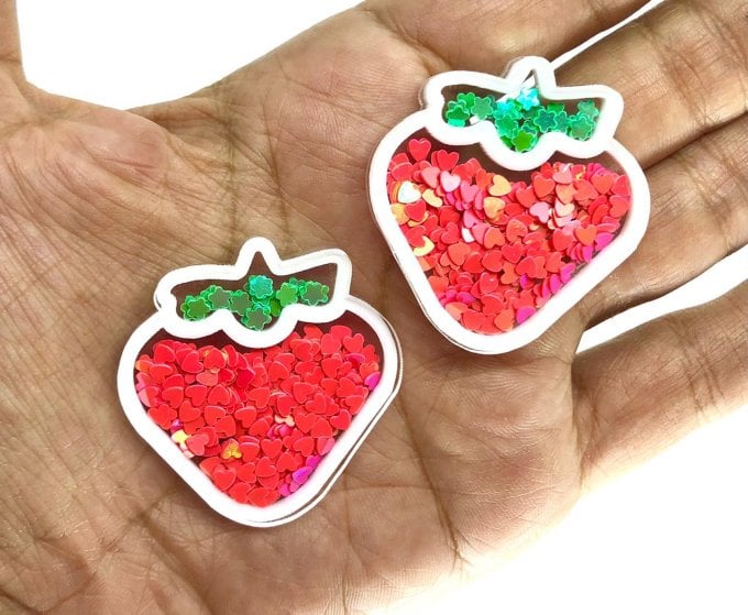 Aplique Acrílico Duplo Morango(GLITER) Unidade