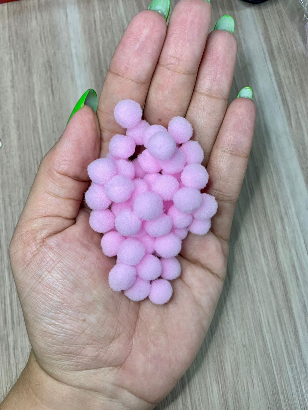 Pompom pp Limport Ref:22306 ROSA BEBÊ Cor15 10mm 100und