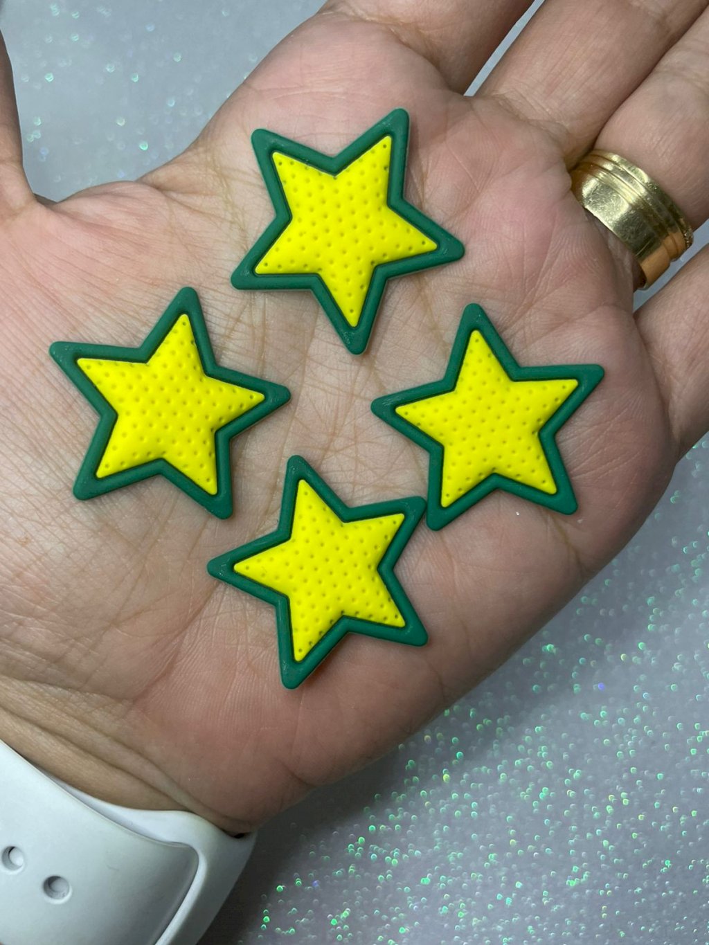 Aplique Emborrachado Estrela AMARELO/VERDE Ref:2067 30mm 04und
