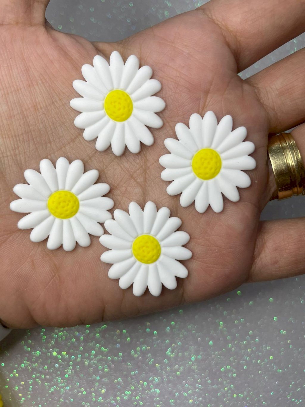 Aplique Emborrachado Margarida BRANCA Ref:2129 28mm 04und