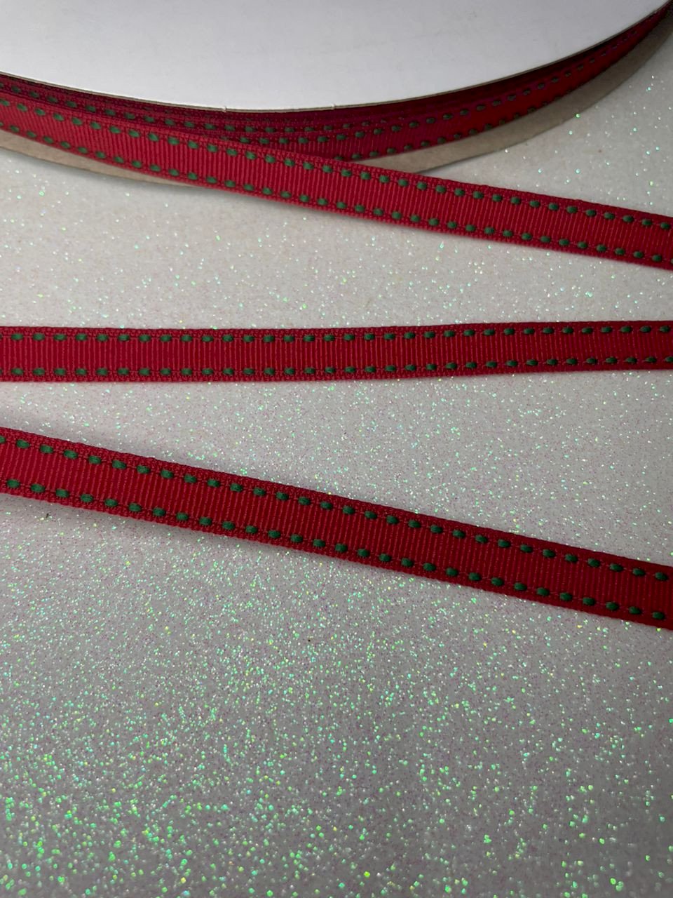 Fita Gorgurão Yama Pespontada n°2 NATAL VERMELHO/VERDE 10mm 05mt