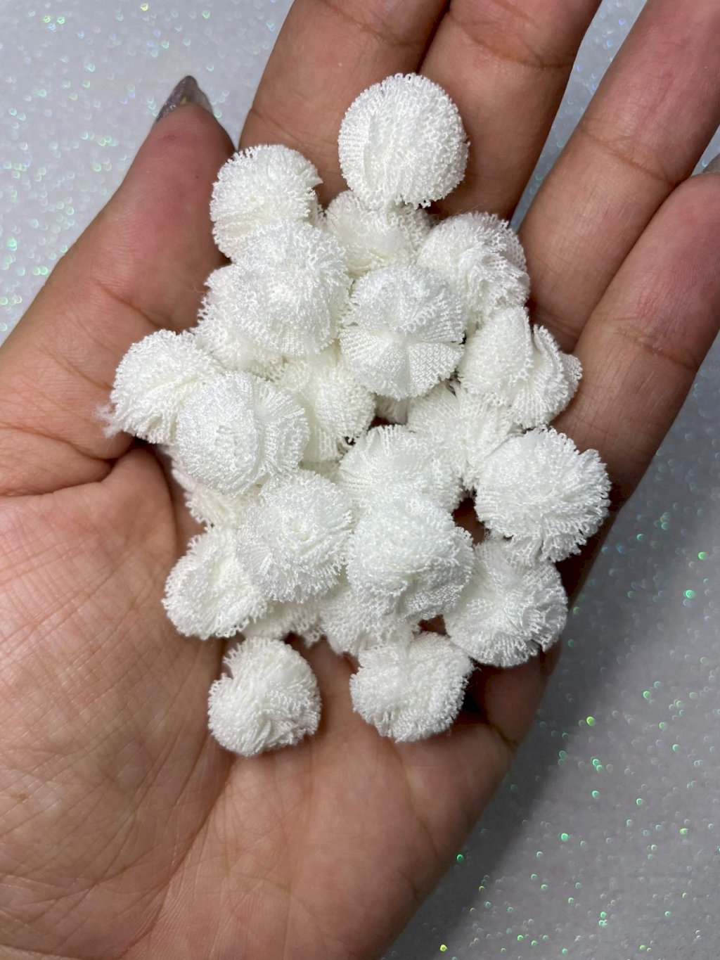 Pompom Tecido Malha Lomil Ref:50172 BRANCO 15mm 20und