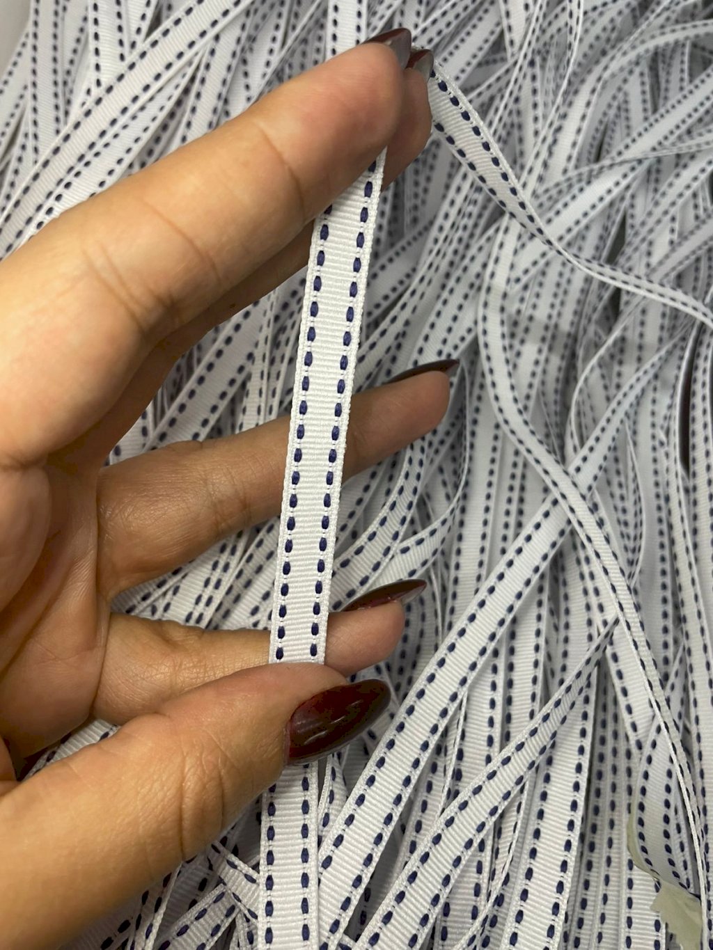 Fita Gorgurão Yama Pespontada n°2 Cor029-WHITE/BLUE 10mm 05mt