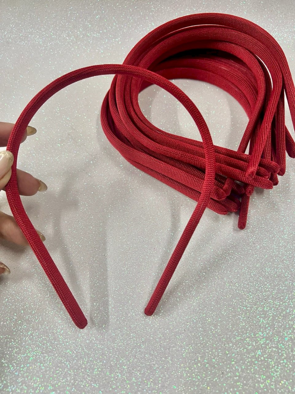 Tiara Encapada Malha VERMELHO