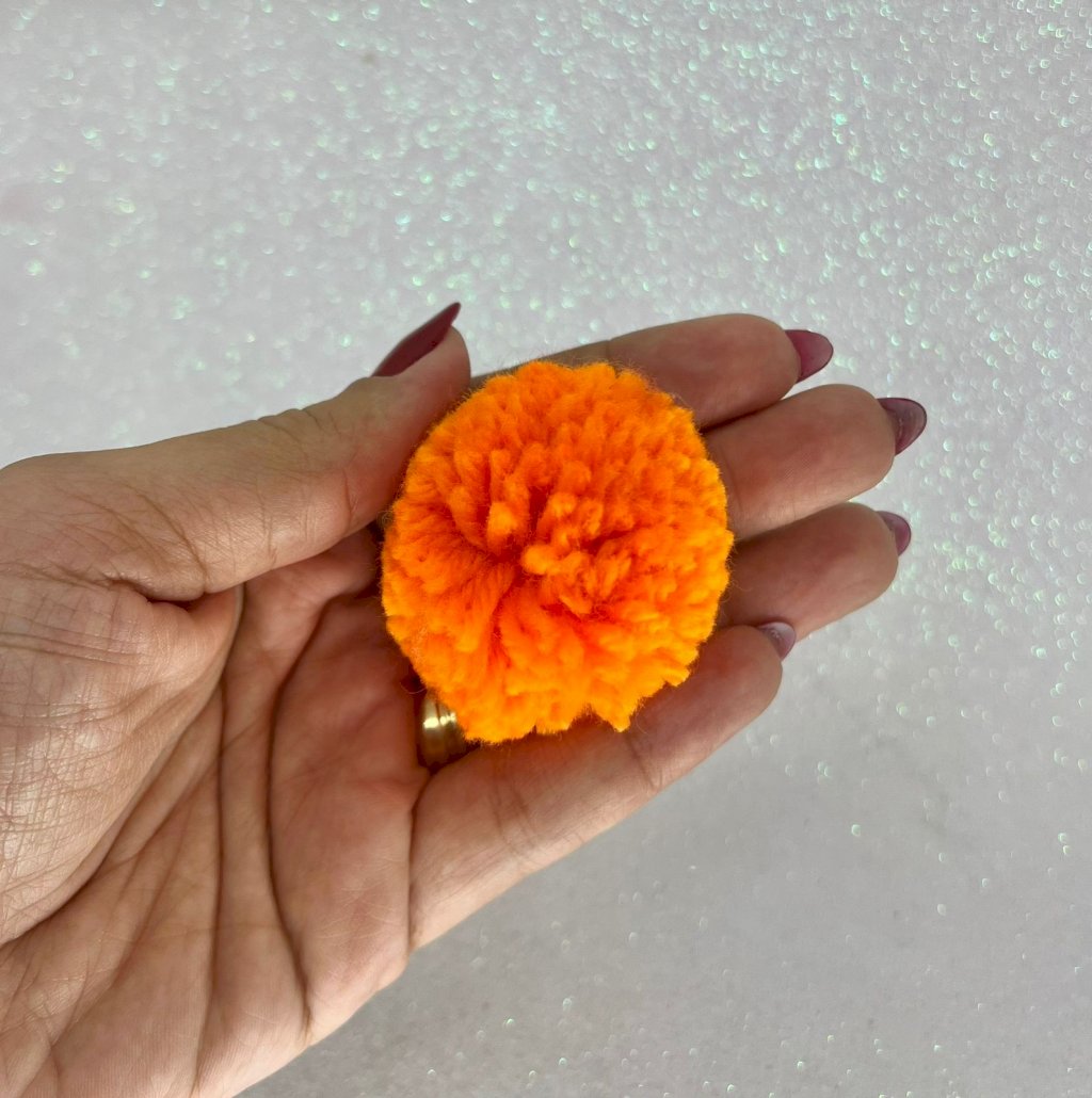Pompom Lã NYBC Ref:160613 LARANJA 50mm 04und