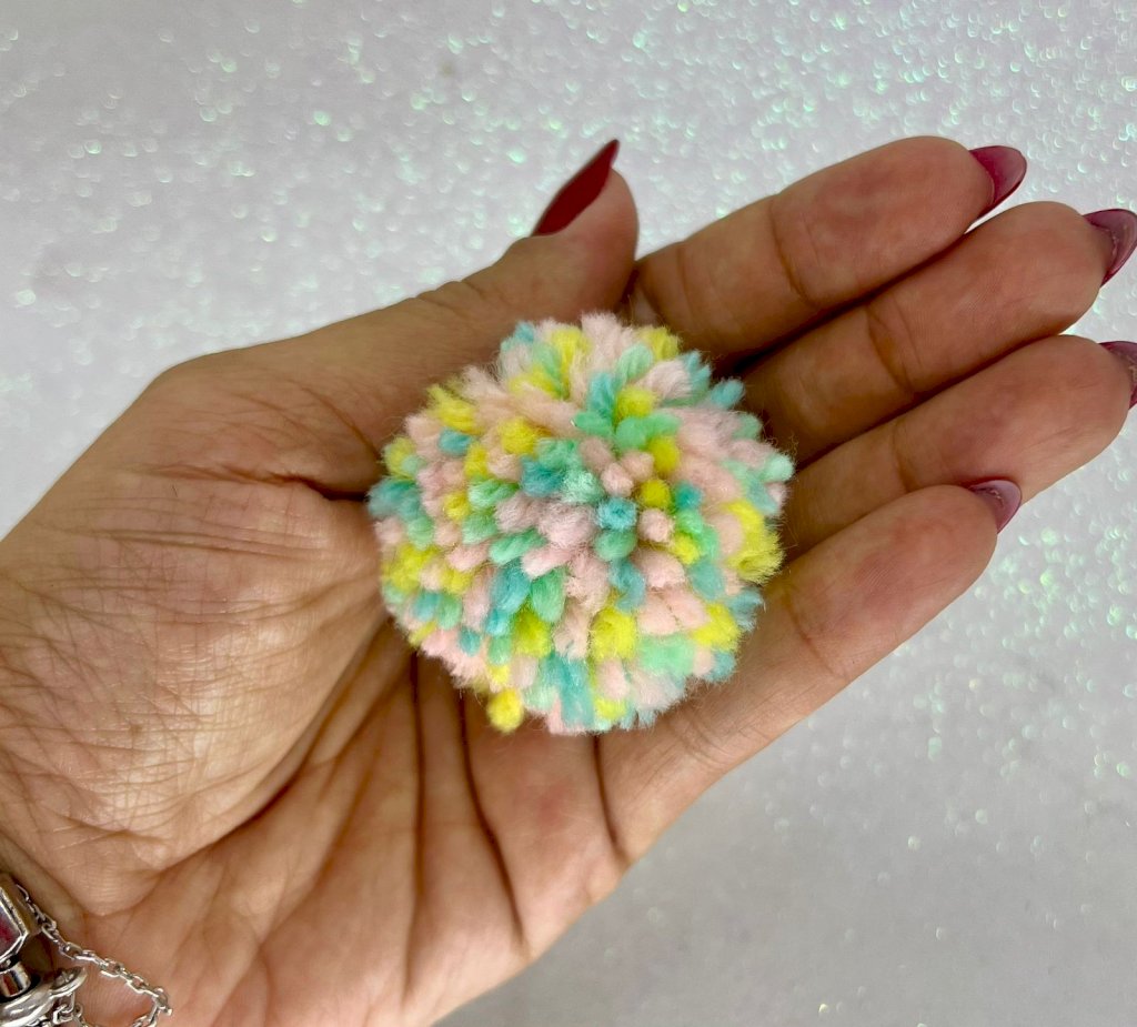 Pompom Lã NYBC Ref:160613 MULTICOR CANDY 50mm 04und
