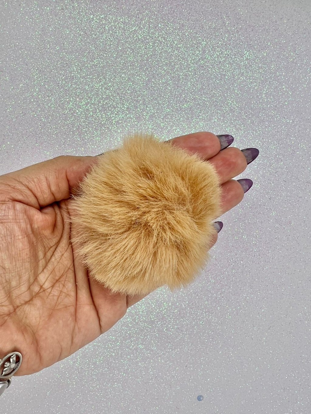 Pompom Pelúcia GG Yama Ref:1606 BEGE ESCURO 70mm 01und