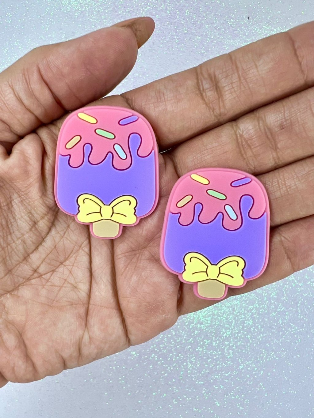 Aplique Emborrachado Picolé Ref:40367 Yama 40mm ROSA/LILÁS 02Und