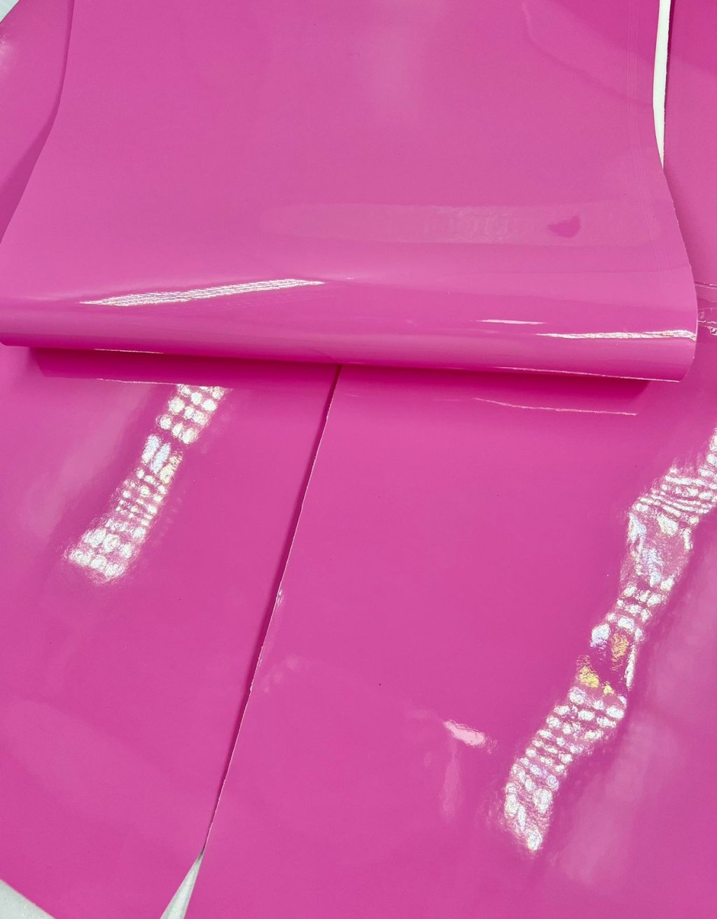 Lonita Verniz Ref:9120 PatImport ROSA MÉDIO 40 x 23 cm 