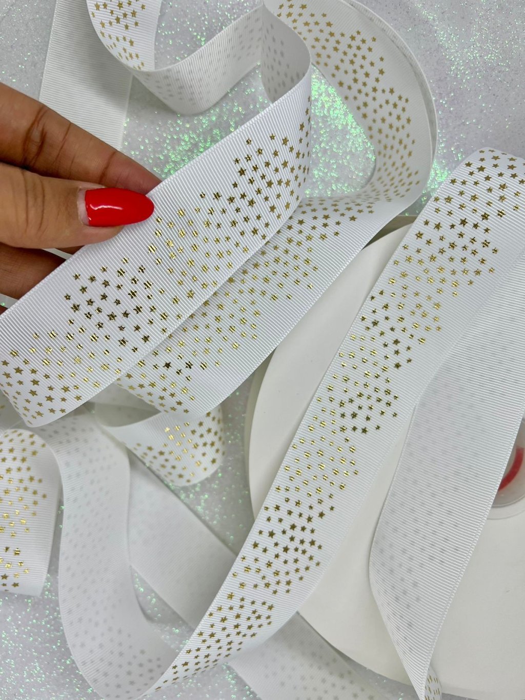 Fita Gorgurão Mini Estrelas/Natal Yama Cor029-White/Gold 38mm 05mt