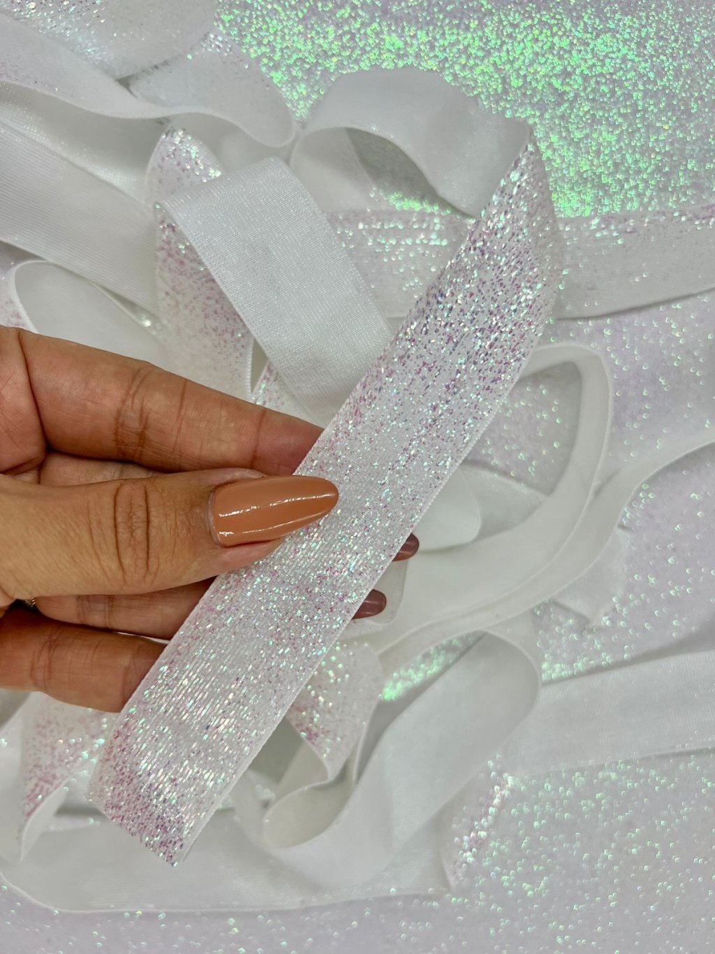 Fita Lurex Esponjosa Nybc n°5,5 BRANCO IRISADO 25mm 05mt