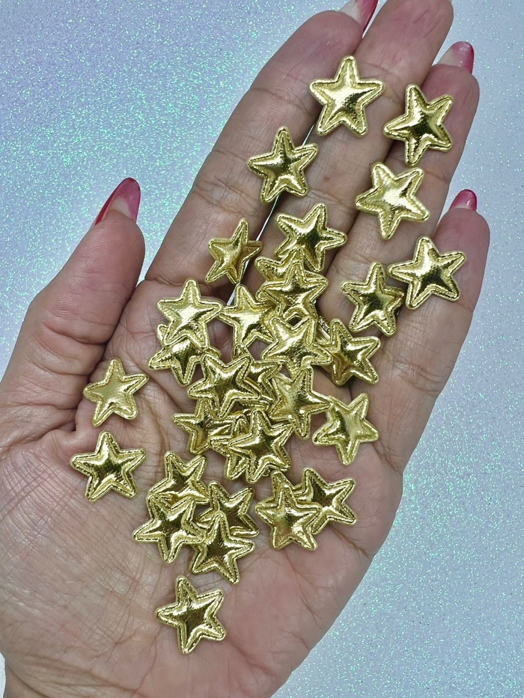 Aplique Mini Estrela Metalizado Yama Ref:40369 OURO 15mm 20und