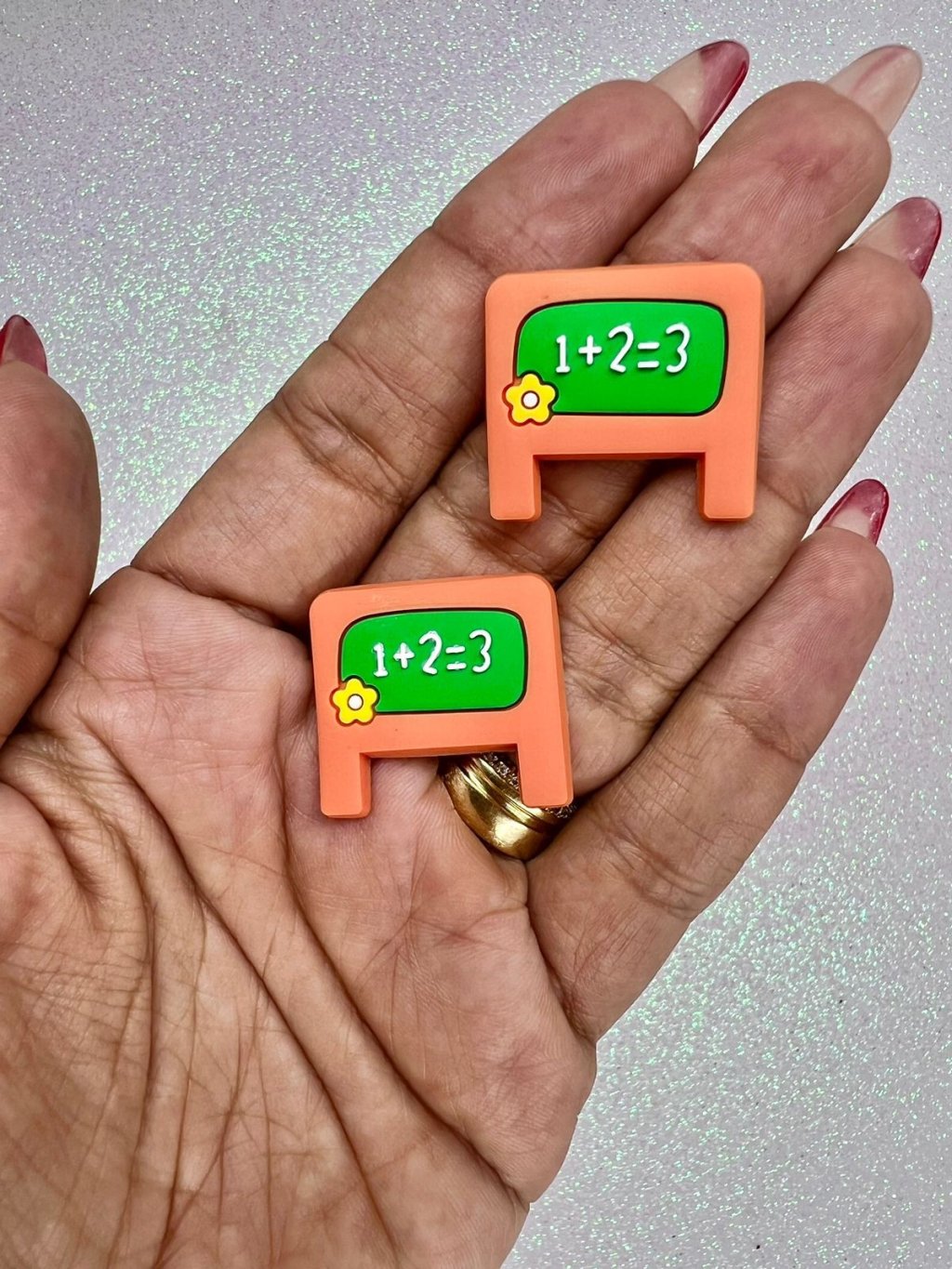 Aplique Emborrachado Lousa Verde(1+2=3) Yama Ref:48939 25mm 02und