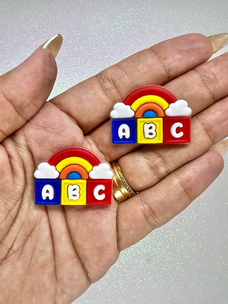 Aplique Emborrachado ABC Arco-íris PatImport Ref:40370 35mm 02und