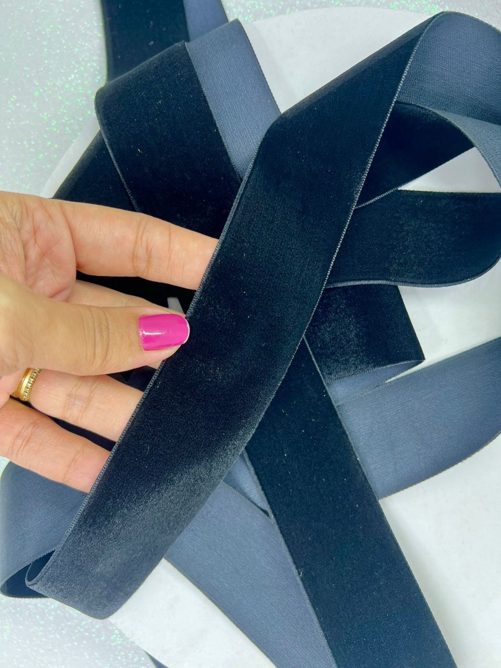 Fita Veludo n°9 Yama cor003-PRETO 38mm 05mt