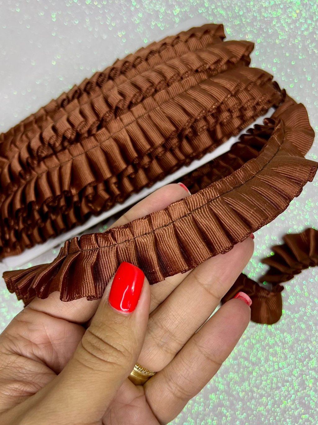 Fita Gorgurão Franzida Art&Montagem Ref:FTD001 Cor31-MARROM 25mm 09mt