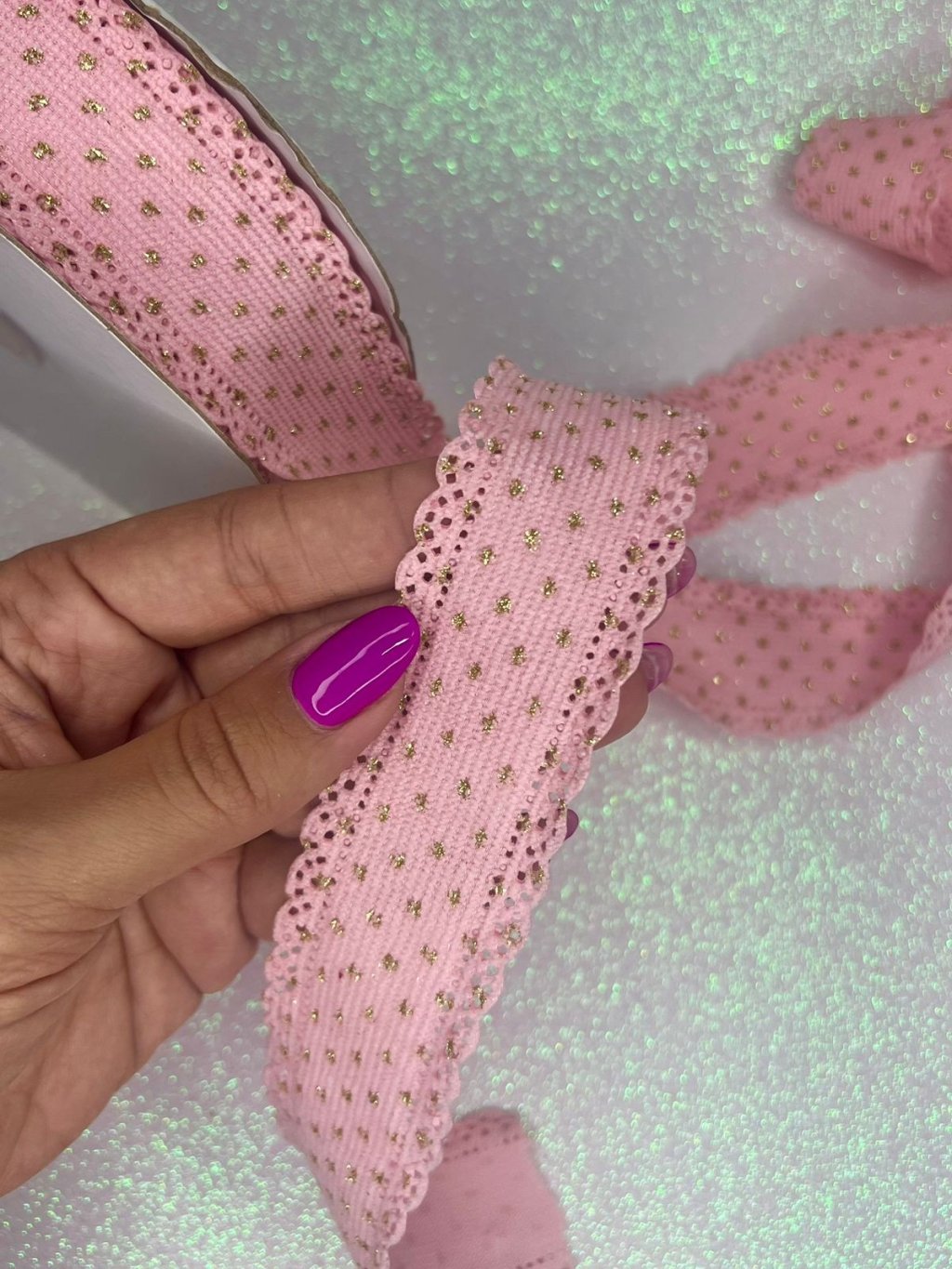 Fita Veludo Cotelê Poá Gliter PatImport Ref:6976 ROSA PÉTALA 38mm 03mt