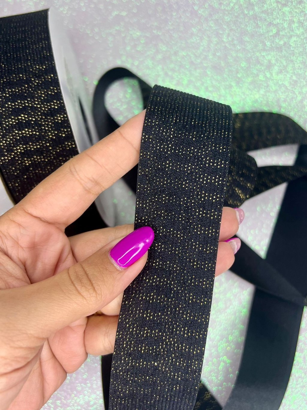 Fita Veludo Cotelê Gliter n°9 PatImport Ref:69761 PRETO/OURO 38mm 02mt