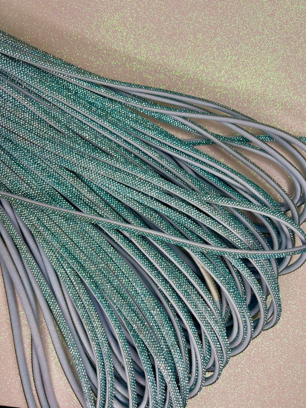 Strass Meia Cana PatImport Ref:43558 AZUL CLARO metro