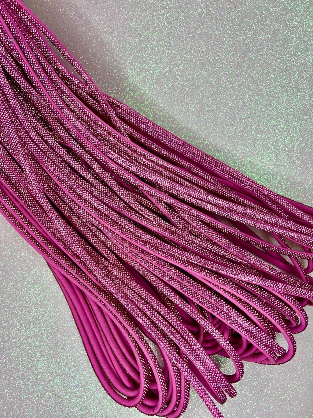 Strass Meia Cana PatImport Ref:43558 ROSA metro