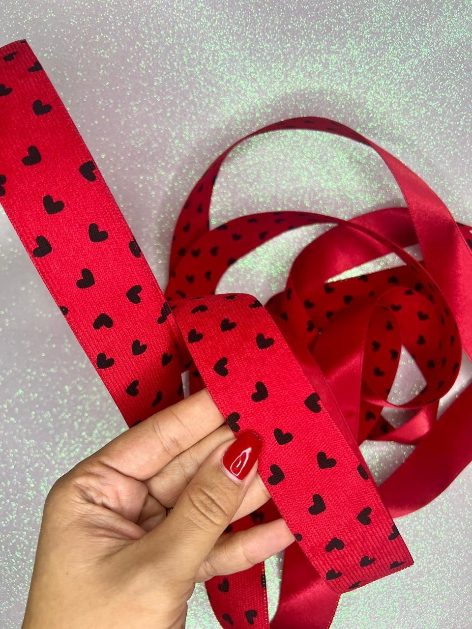 Fita Veludo Cotelê Yama Corações Ref:10243 Cor250-VERMELHO 38mm 03mt