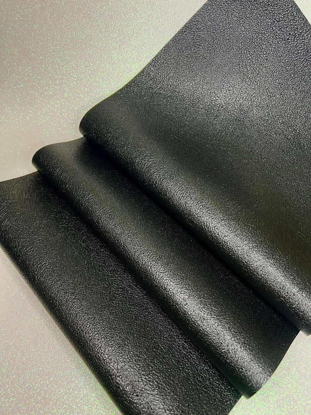 Lonita Pu CouroFake Yama Ref:48764 PRETO 40x27cm