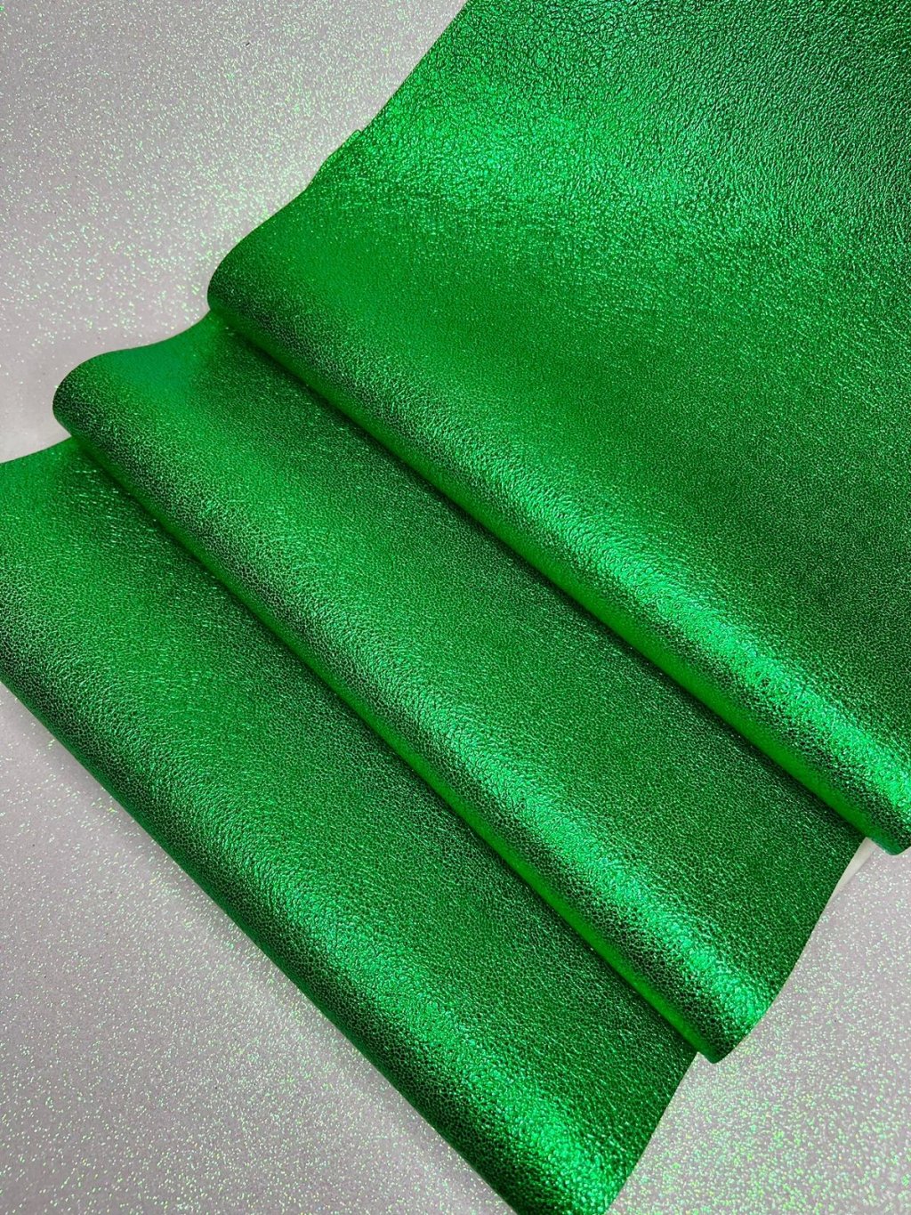 Lonita Metalizada PU Yama Ref:48764 VERDE 40x27cm