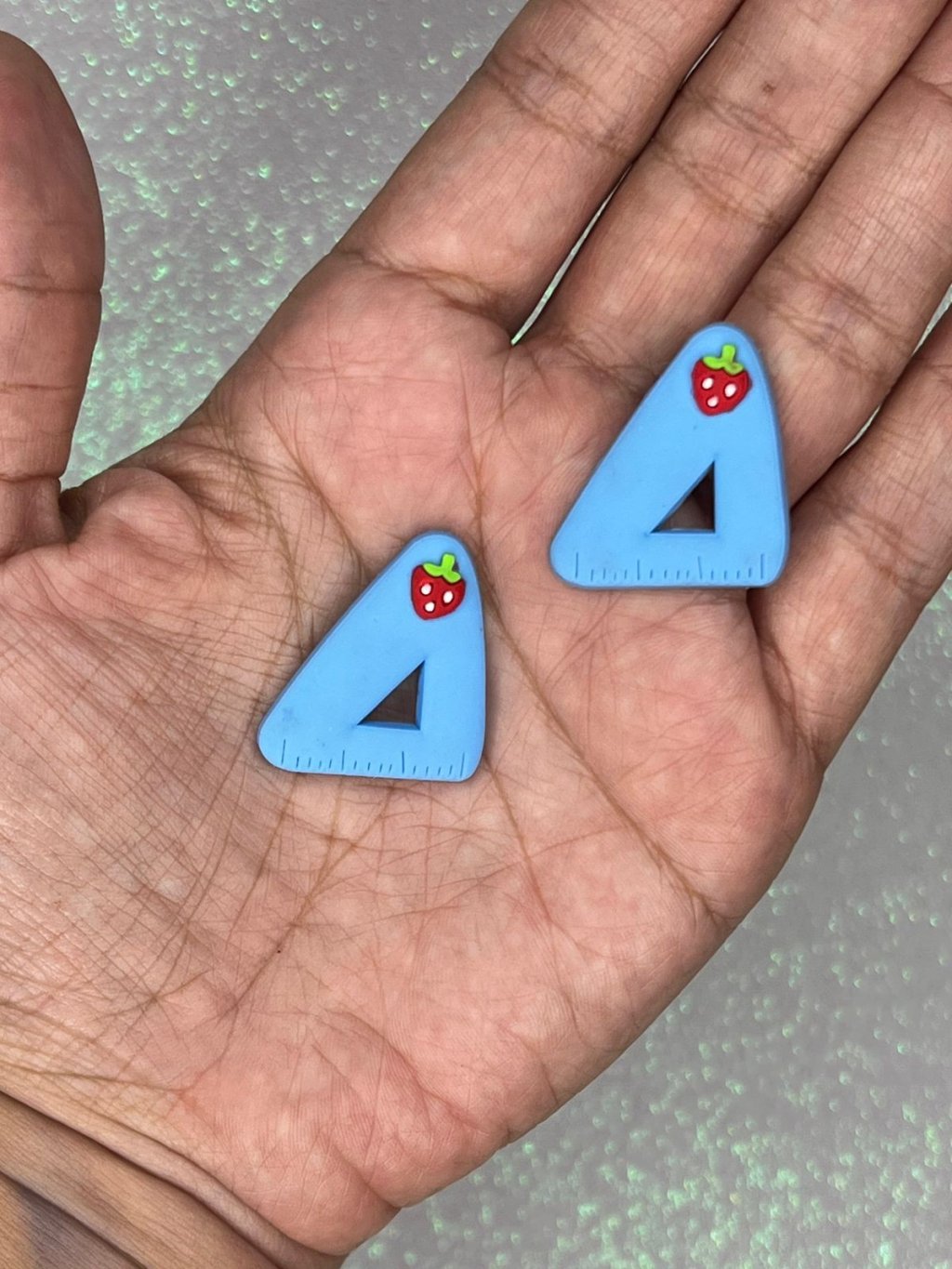 Aplique Emborrachado Régua Azul Yama Ref:49037 20mm 02und