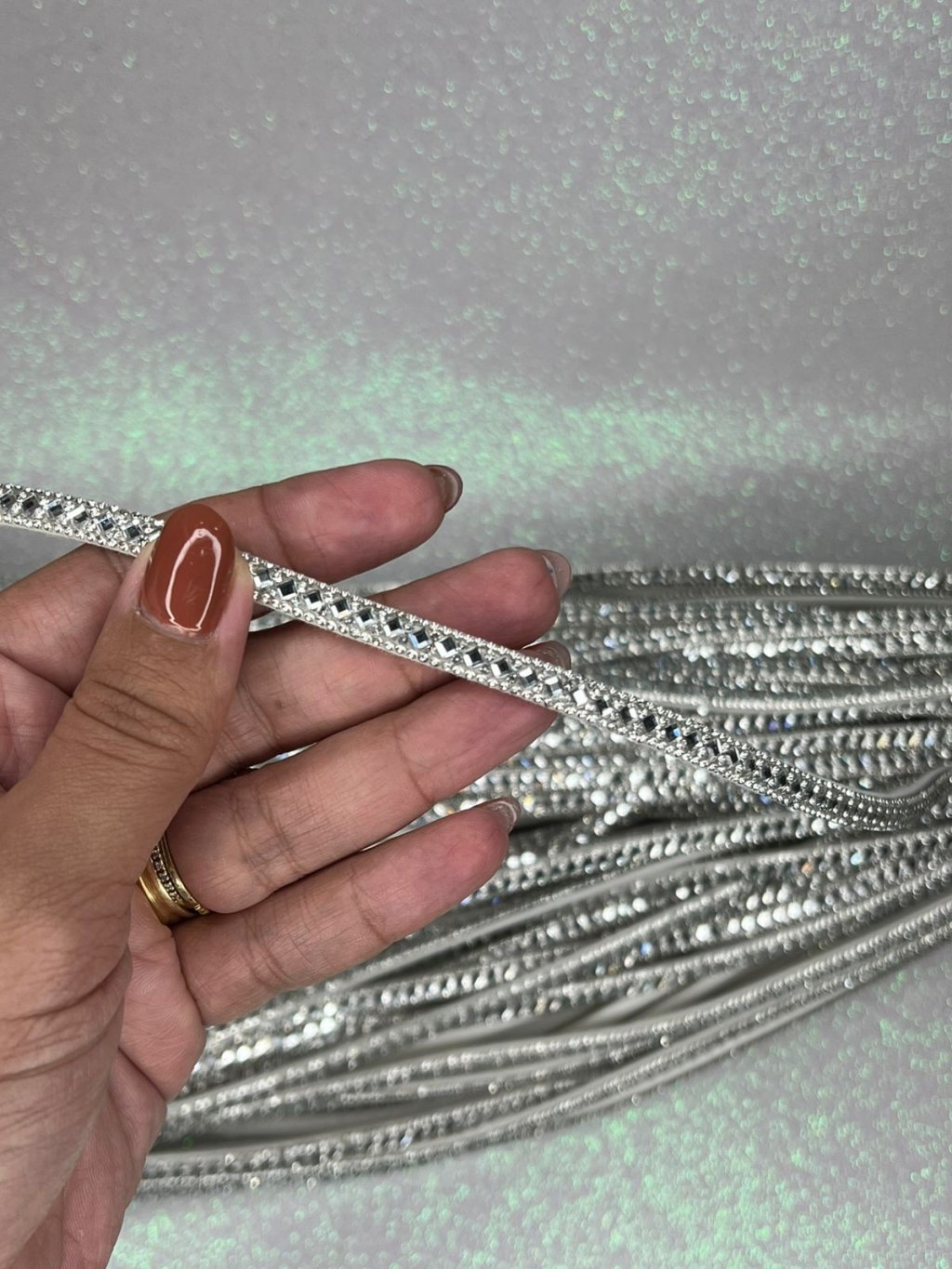 Meia Cana Strass/Chaton Losango NVA Ref:49204 PRATA 6mm metro