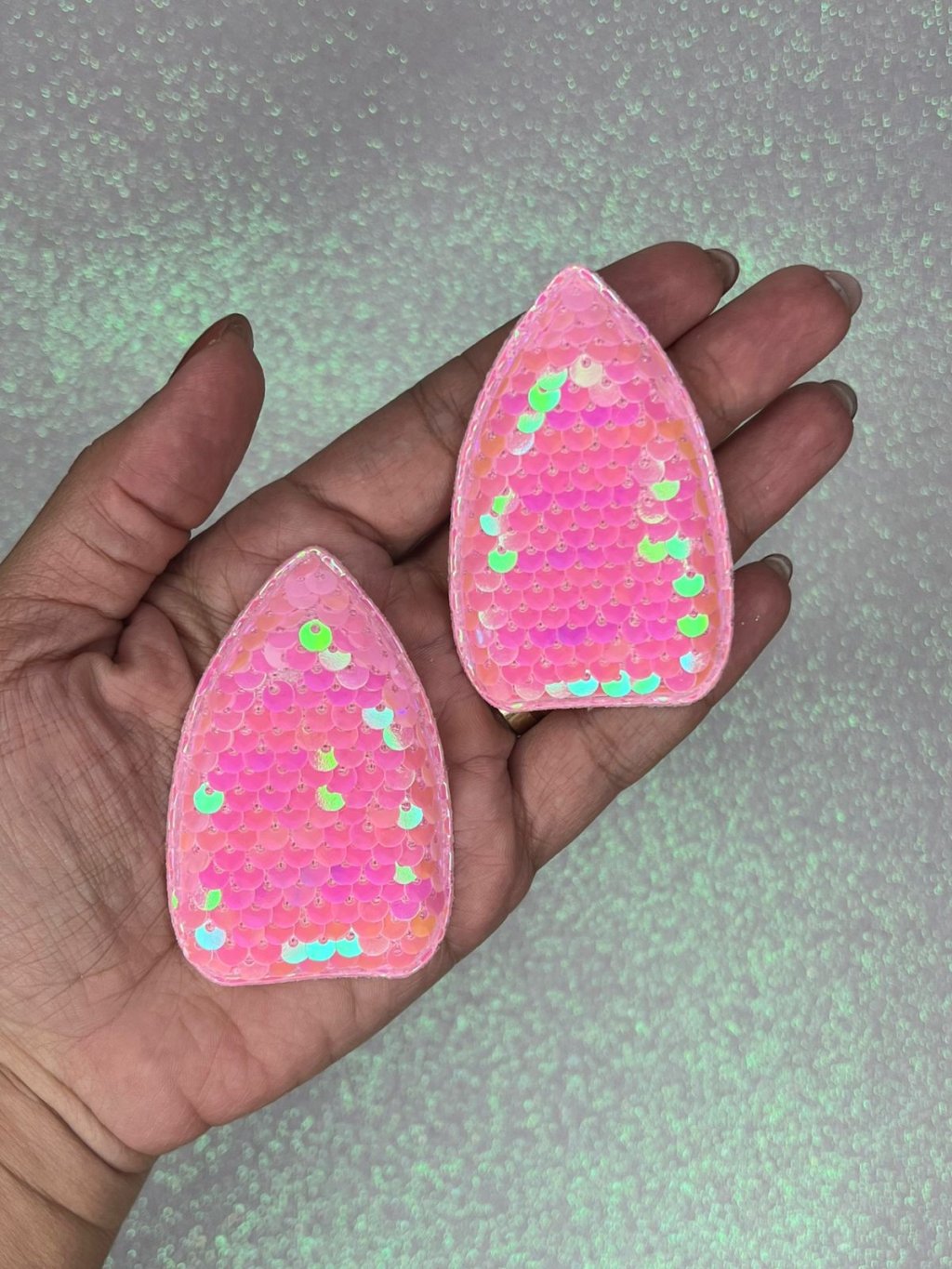 Aplique Orelha Coelho Paetê Lomil REf:49215 ROSA 70mm 01PAR