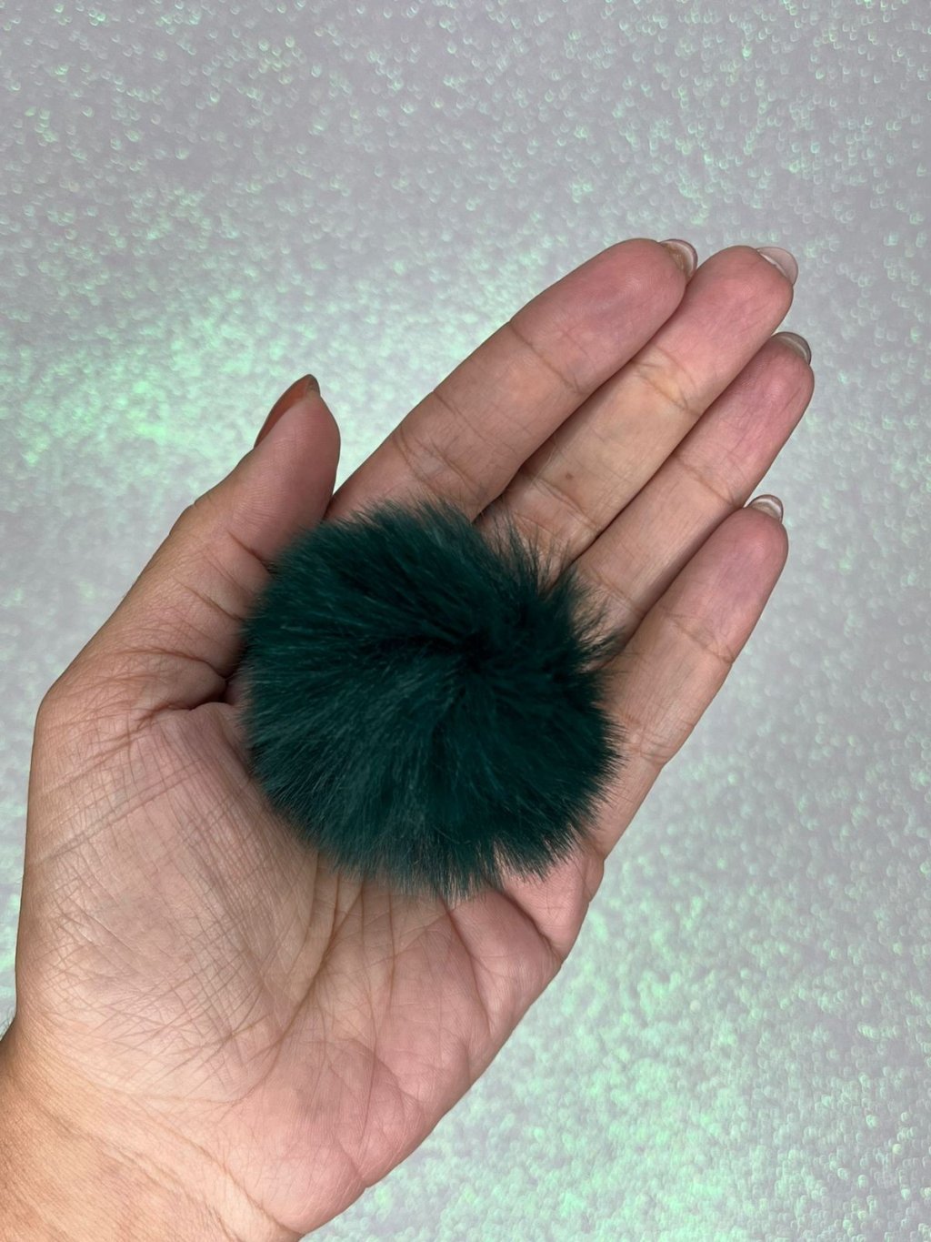 Pompom Pelúcia G Ref:41131 VERDE ESCURO Lomil 40mm Unidade