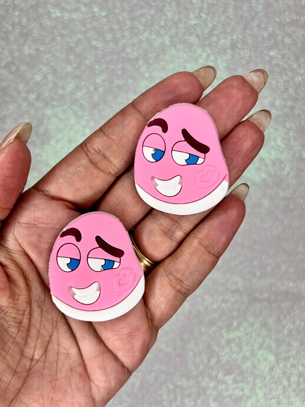 Aplique Emborrachado Fini BEIJOS G Limport Ref:49751 40mm 02und