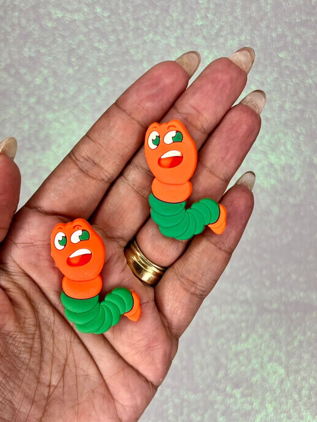 Aplique Emborrachado Fini MINHOCAS Limport Ref:49751 40mm 02und