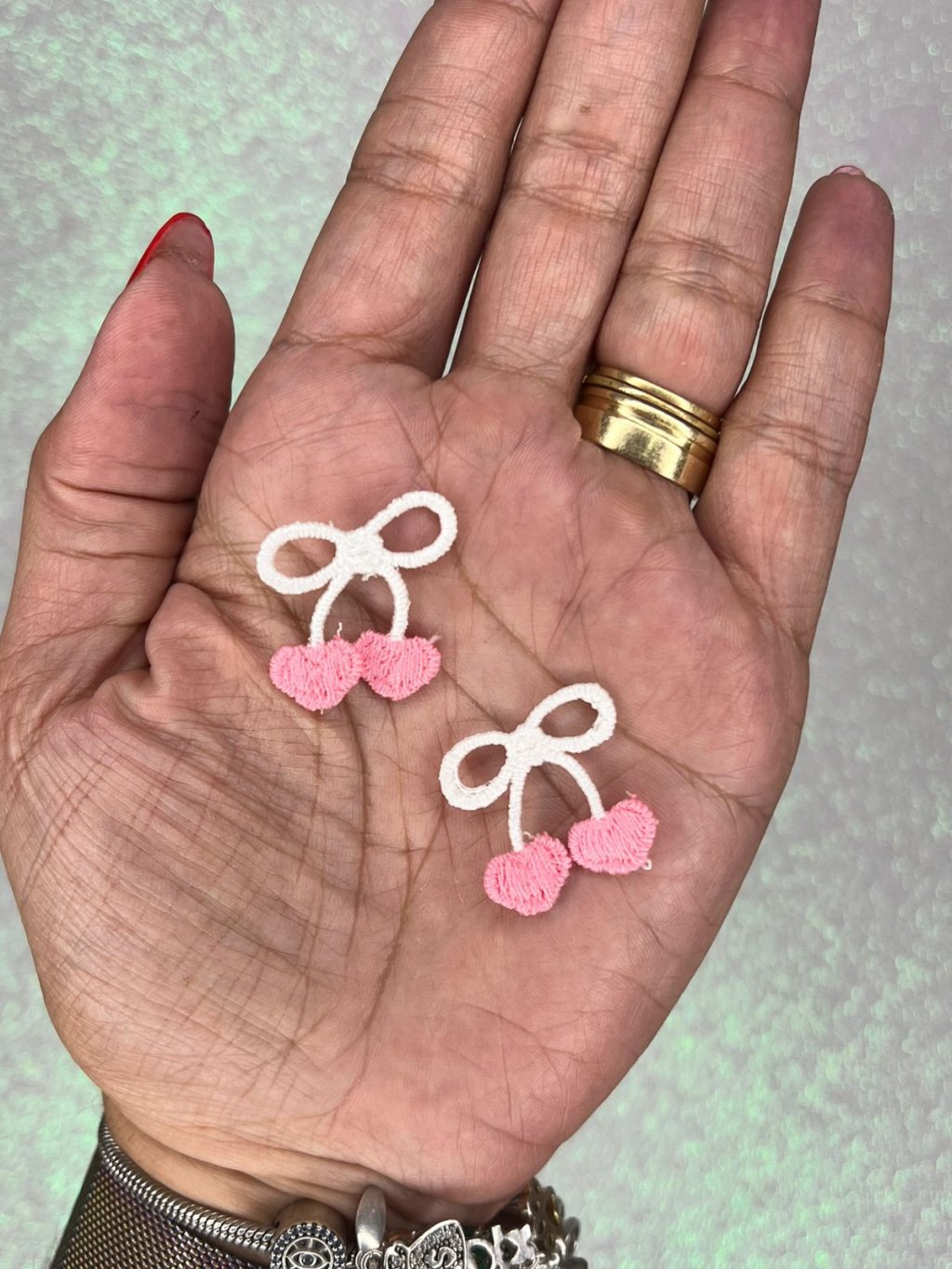 Aplique Bordado Laço Coração Lomil APL50 Ref:49973 ROSA CLARO 25mm 02und