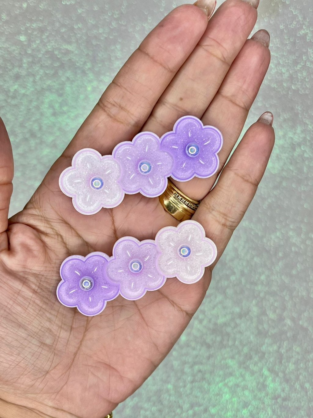 Aplique Trio Flor Gliter/Meia pérola Candy Yama 50042 LILÁS 65mm 02und