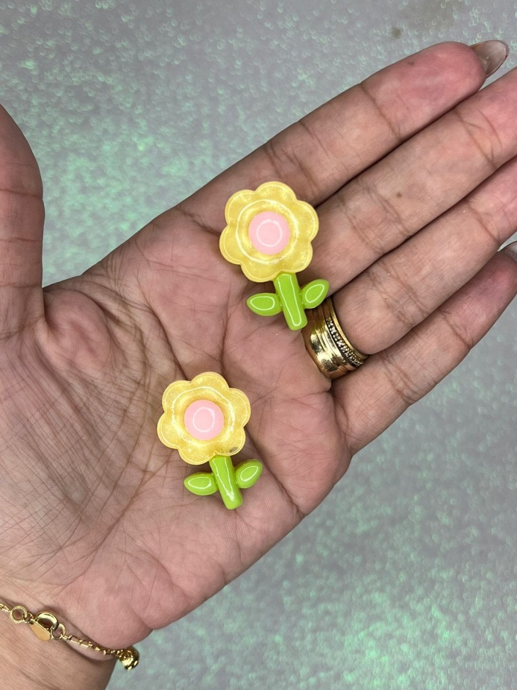 Aplique Flor c/Folha Yama 50044 AMARELO 25mm 02und