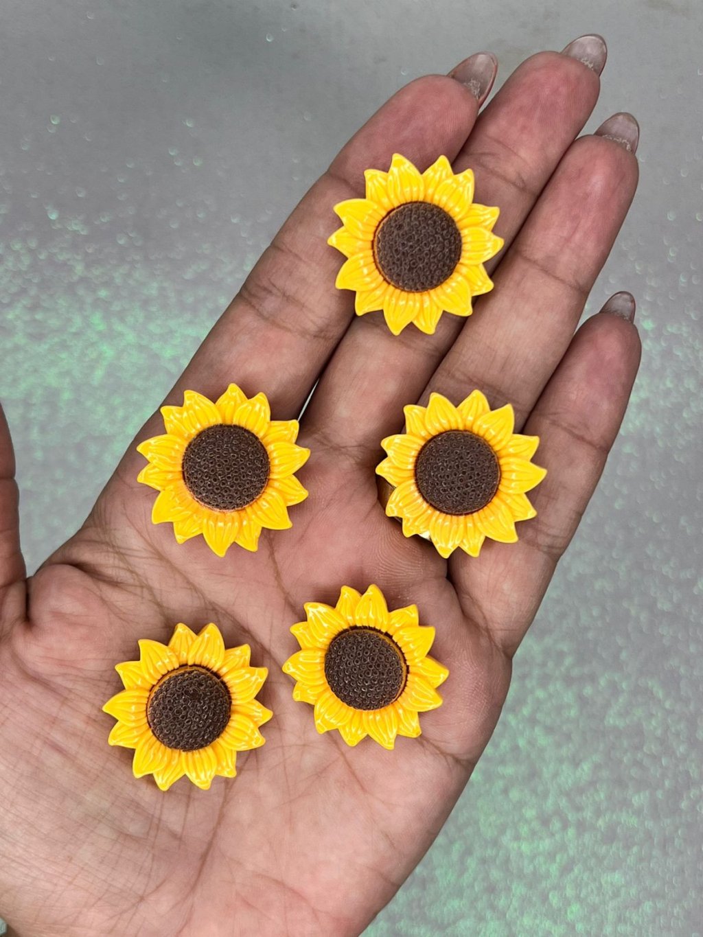 Aplique Girassol Resina Yama Ref:50061 30mm 05und