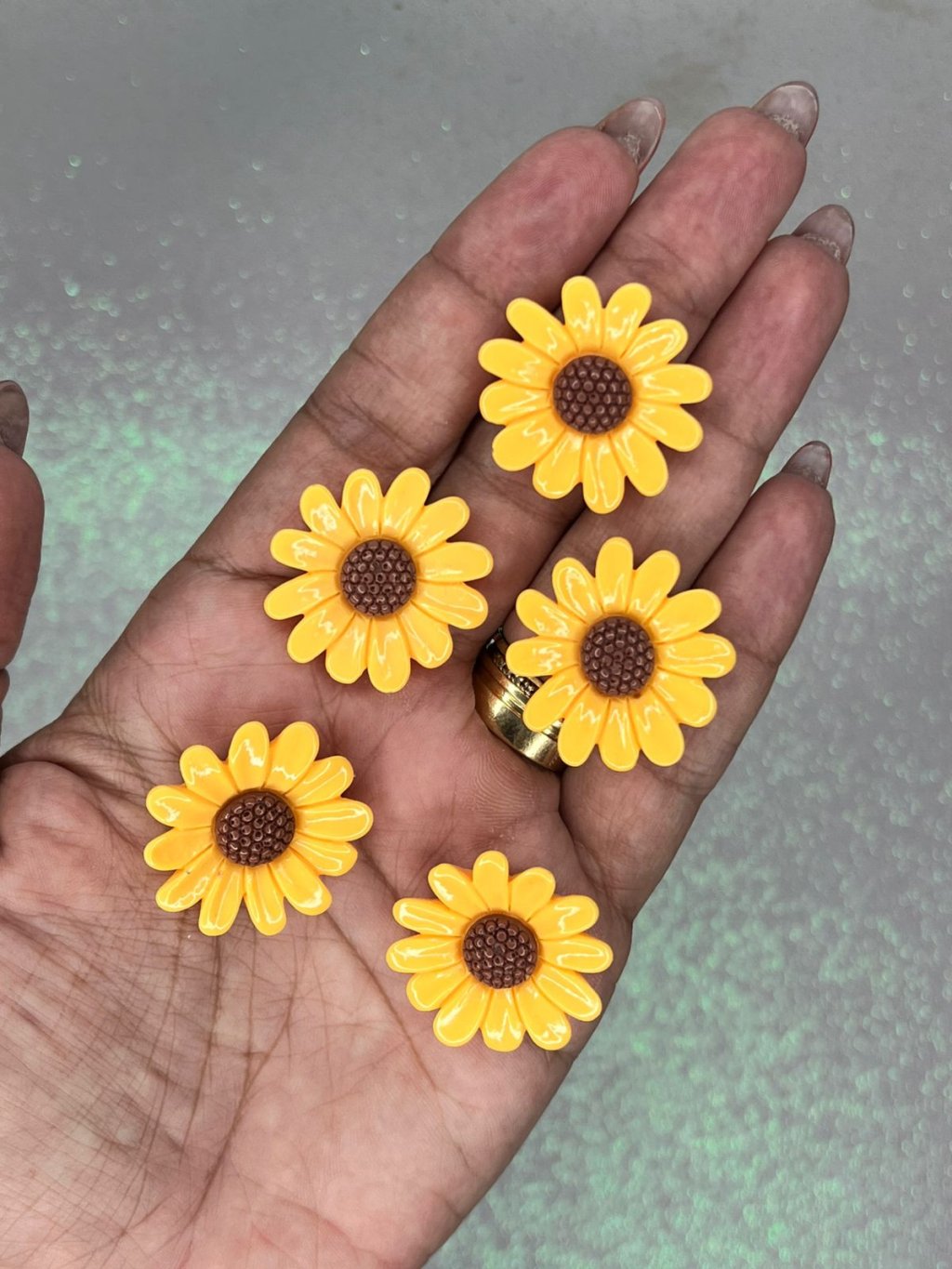 Aplique Girassol Resina Yama Ref:50060 30mm 05und