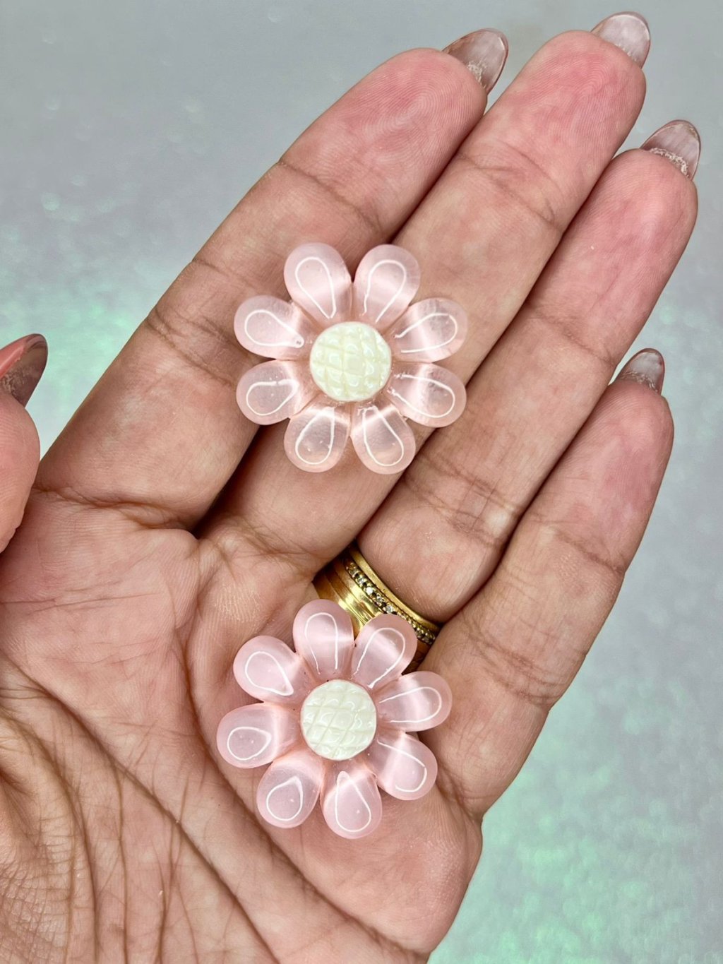 Aplique Margarida G Resina Yama Ref:50054 ROSA/BRANCO 30mm 02und