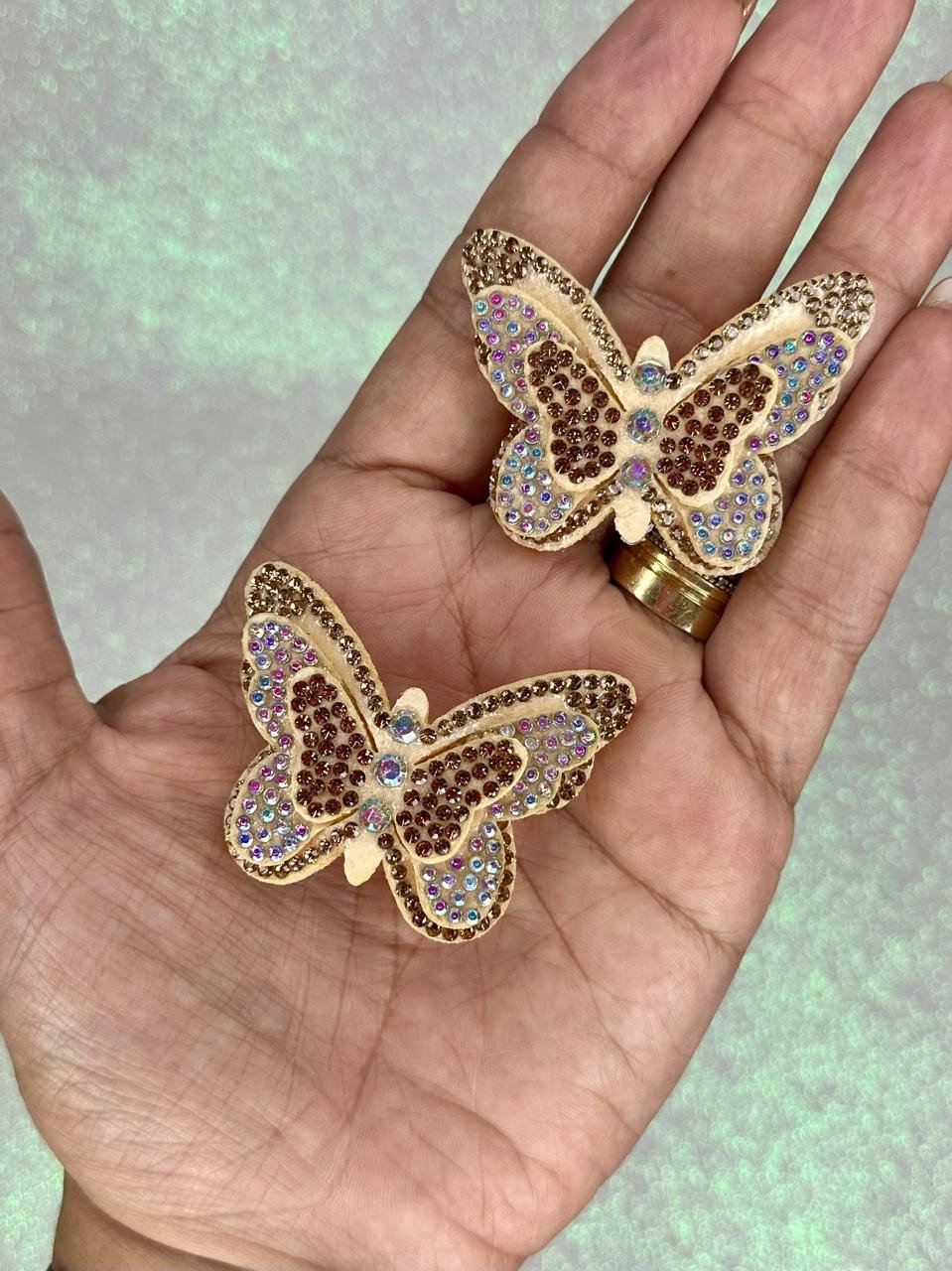 Aplique Borboleta Feltro/Strass Lomil Ref:39378 BEGE 55mm 02und