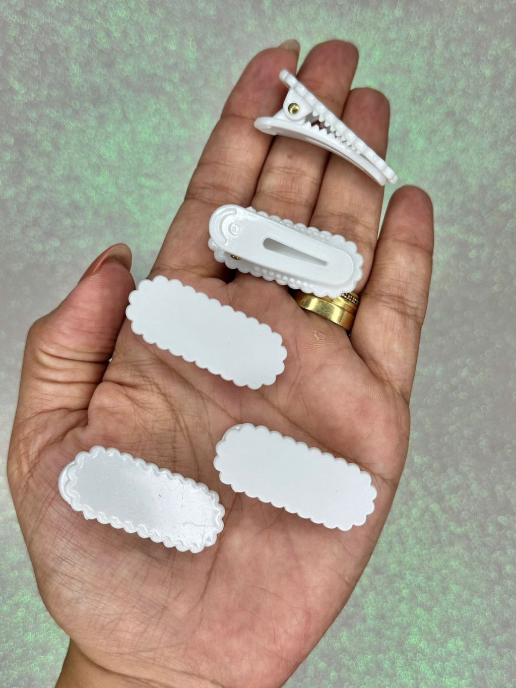 Bico Pato Plástico Onda Lomil Ref:50160 BRANCO 4cm 10und