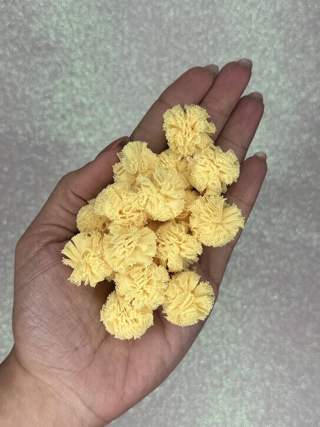 Pompom Tecido Malha Lomil Ref:50171 AMARELO CLARO 25mm 10und