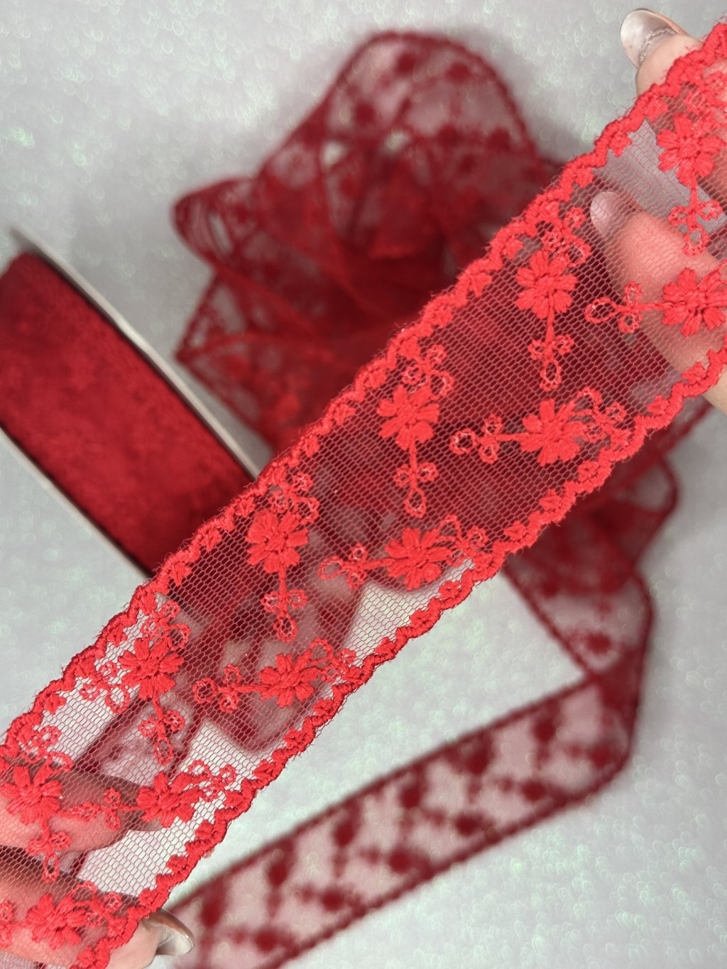 Fita Renda Flor Pequena Lomil Ref:50247 VERMELHA 38mm 02mt