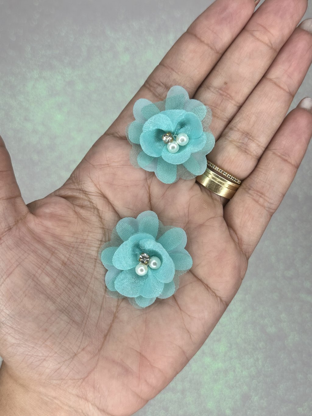 Aplique Flor Coração Organza Strass/Pérola Ref:50302 Lomil AZUL TIFFANY 40mm 02Und