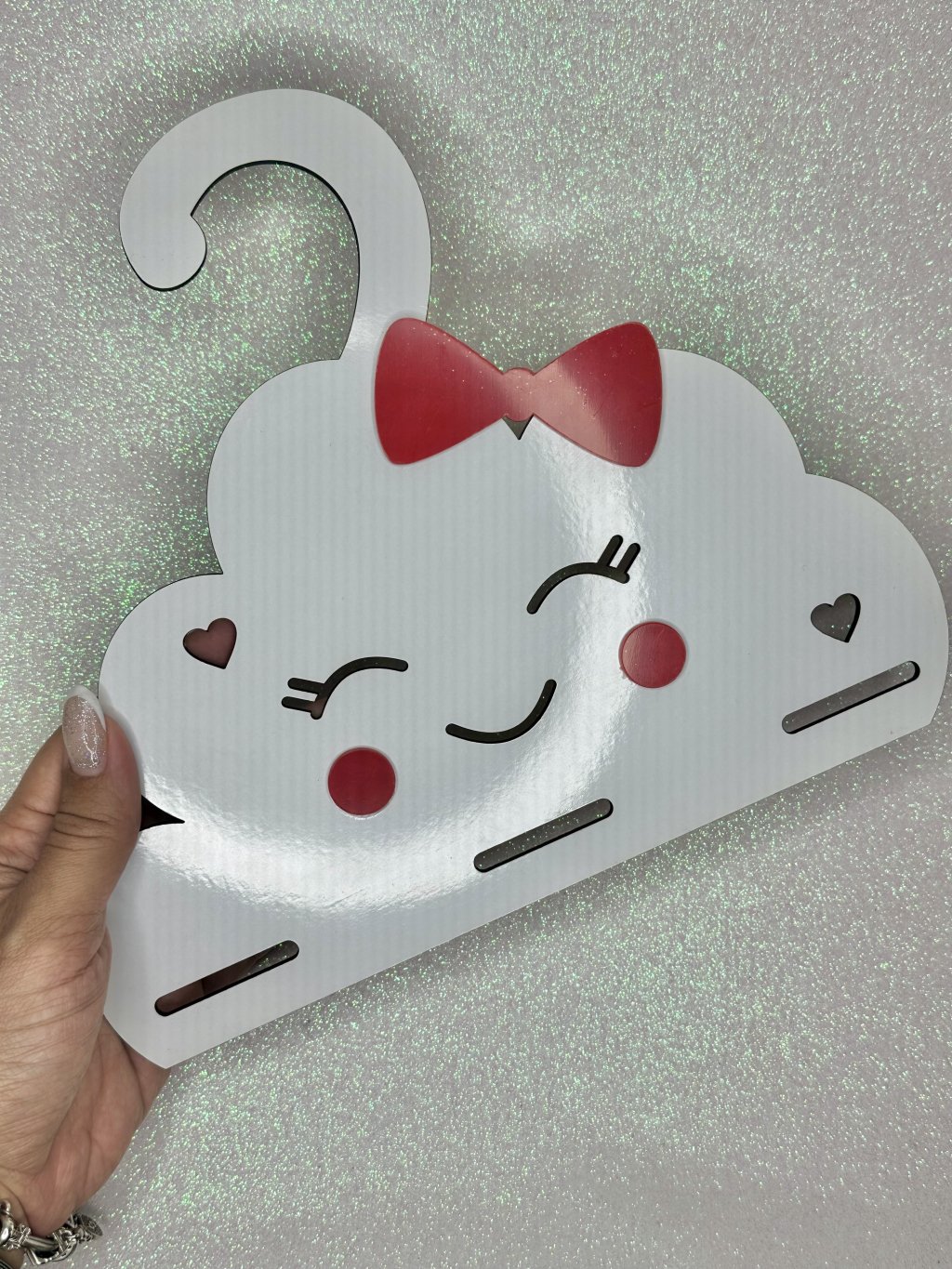 Cabide MDF Nuvem Ref:50512 VERMELHO 22x25cm 