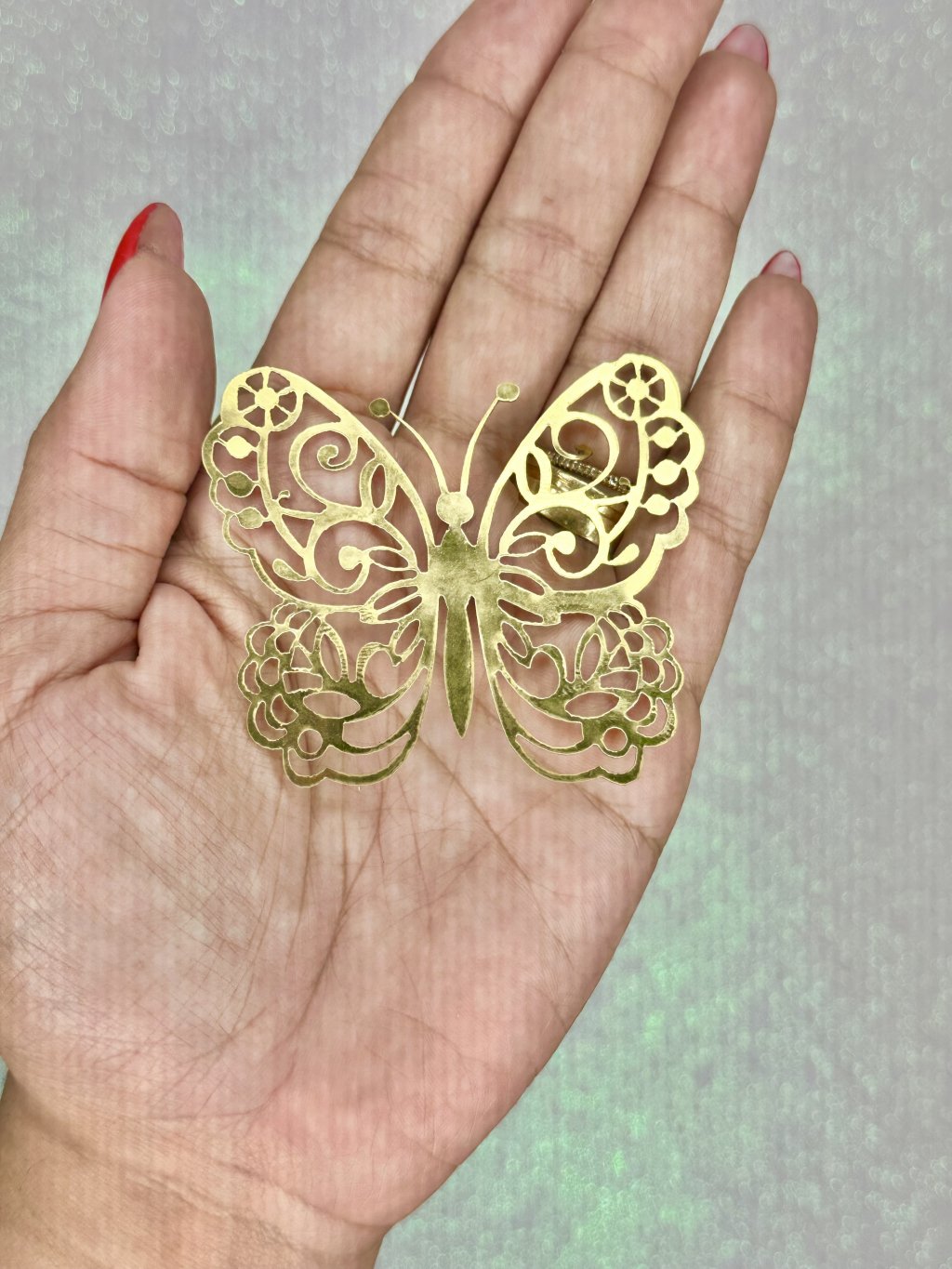 Aplique Borboleta G Arabesco Lonita Metalizada Lomil Ref:50602 OURO 70mm 01und